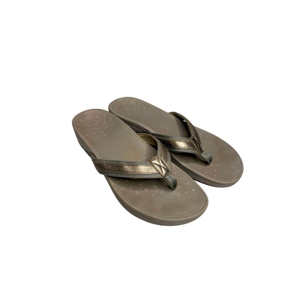 Vionic gray high tide platform flip flop sandals size 10